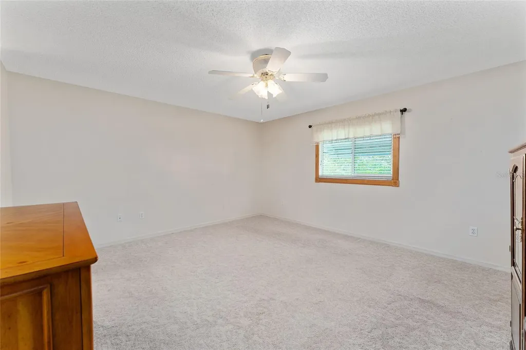 9499 SE 174th Loop Summerfield FL 34491
