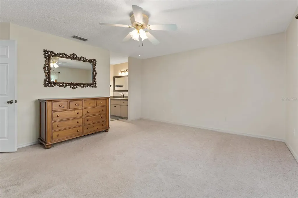 9499 SE 174th Loop Summerfield FL 34491