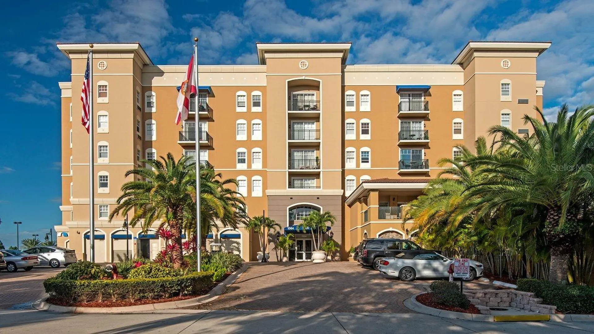 1064 N Tamiami Trail Sarasota FL 34236