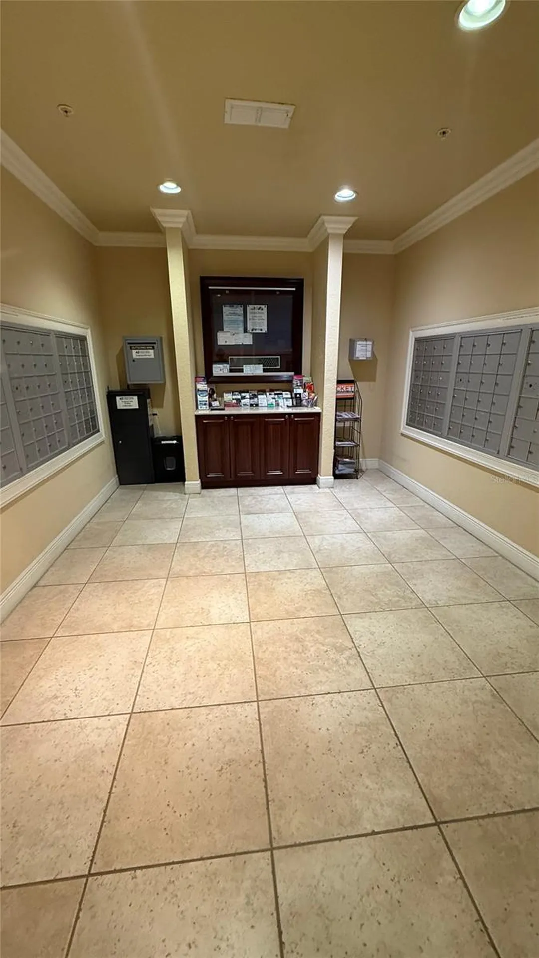 1064 N Tamiami Trail Sarasota FL 34236