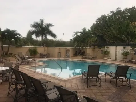 1064 N Tamiami Trail Sarasota FL 34236
