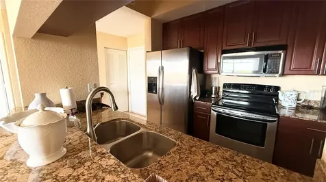 1064 N Tamiami Trail Sarasota FL 34236