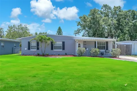 5927 10th Street N St Petersburg FL 33703