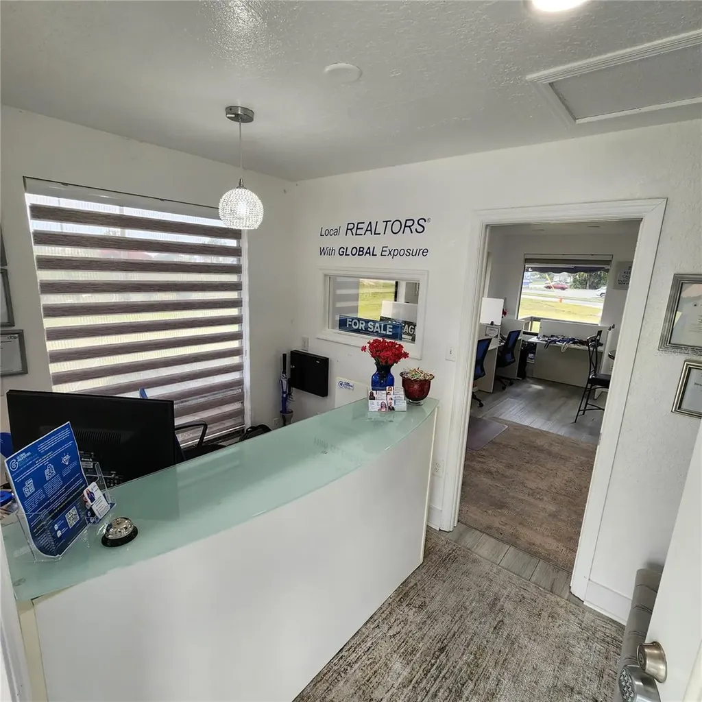909 SW (hwy 200) 10th Street Ocala FL 34471