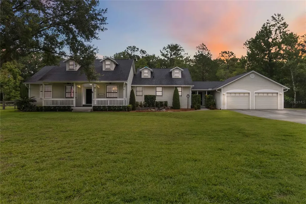 23647 Seneca Ridge Court Christmas FL 32709