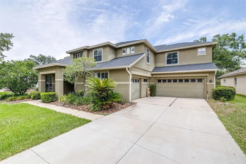 5931 Cherry Oak Drive Valrico FL 33596