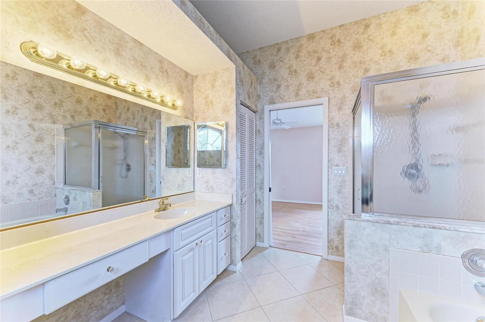 4227 Placid Drive Sarasota FL 34243