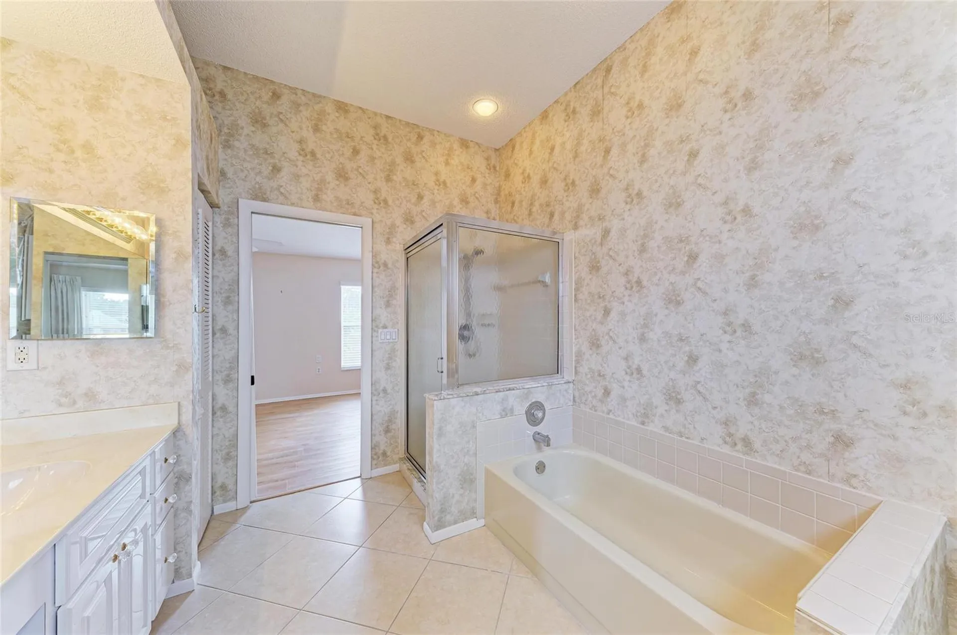 4227 Placid Drive Sarasota FL 34243