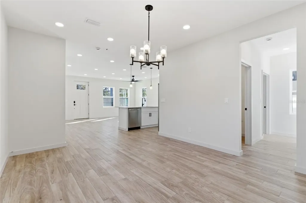 4755 11th Avenue S St Petersburg FL 33711