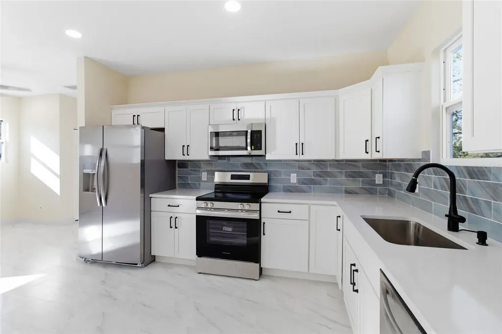 4755 11th Avenue S St Petersburg FL 33711