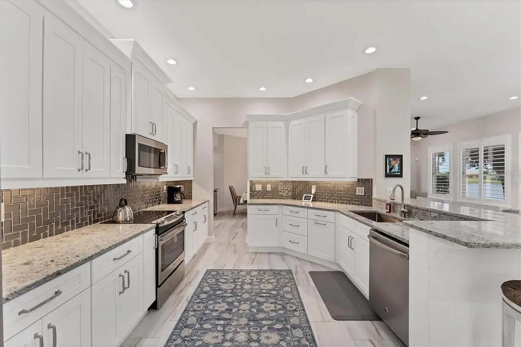 5142 51st Lane W Bradenton FL 34210