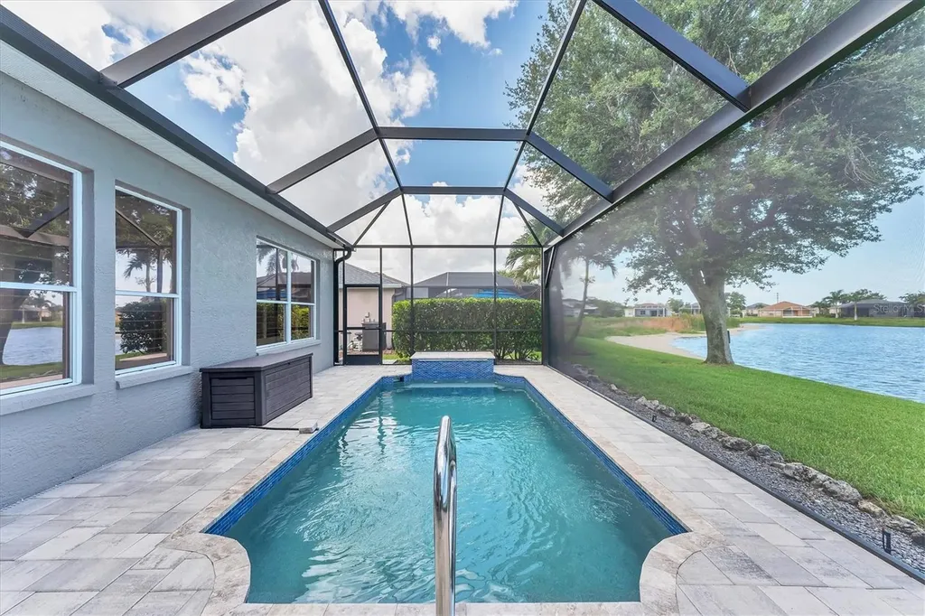 5142 51st Lane W Bradenton FL 34210
