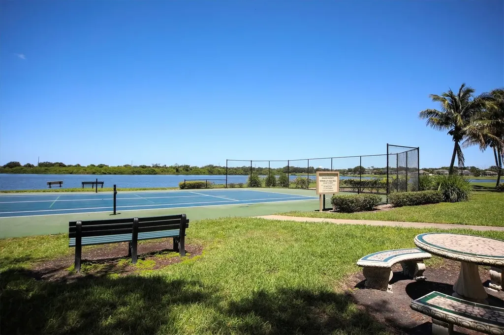 5142 51st Lane W Bradenton FL 34210