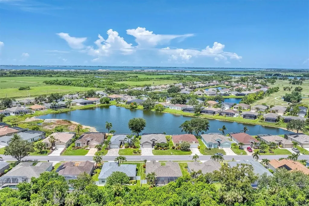 5142 51st Lane W Bradenton FL 34210