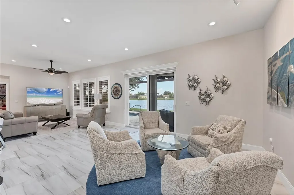 5142 51st Lane W Bradenton FL 34210