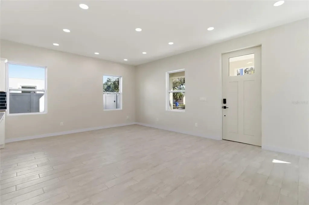 4759 11th Avenue S St Petersburg FL 33711