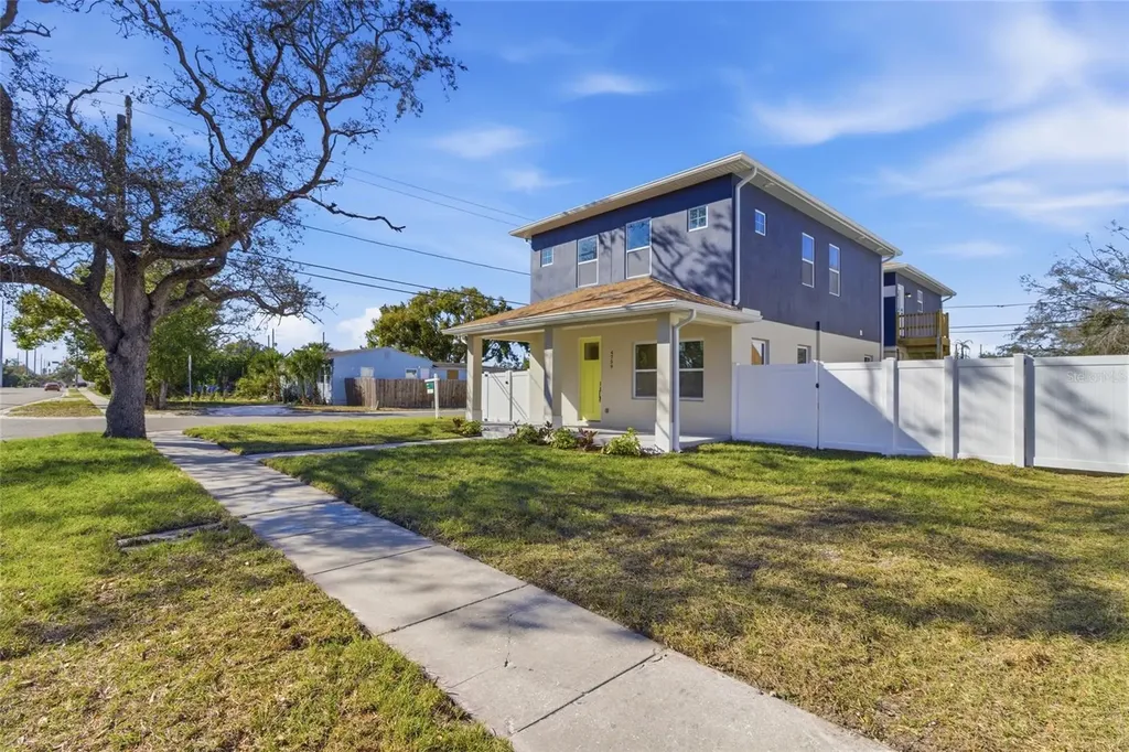 4759 11th Avenue S St Petersburg FL 33711