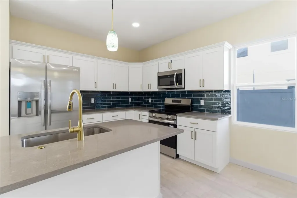 4759 11th Avenue S St Petersburg FL 33711