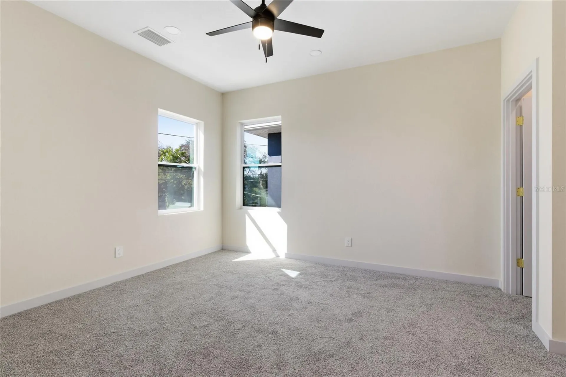 4759 11th Avenue S St Petersburg FL 33711