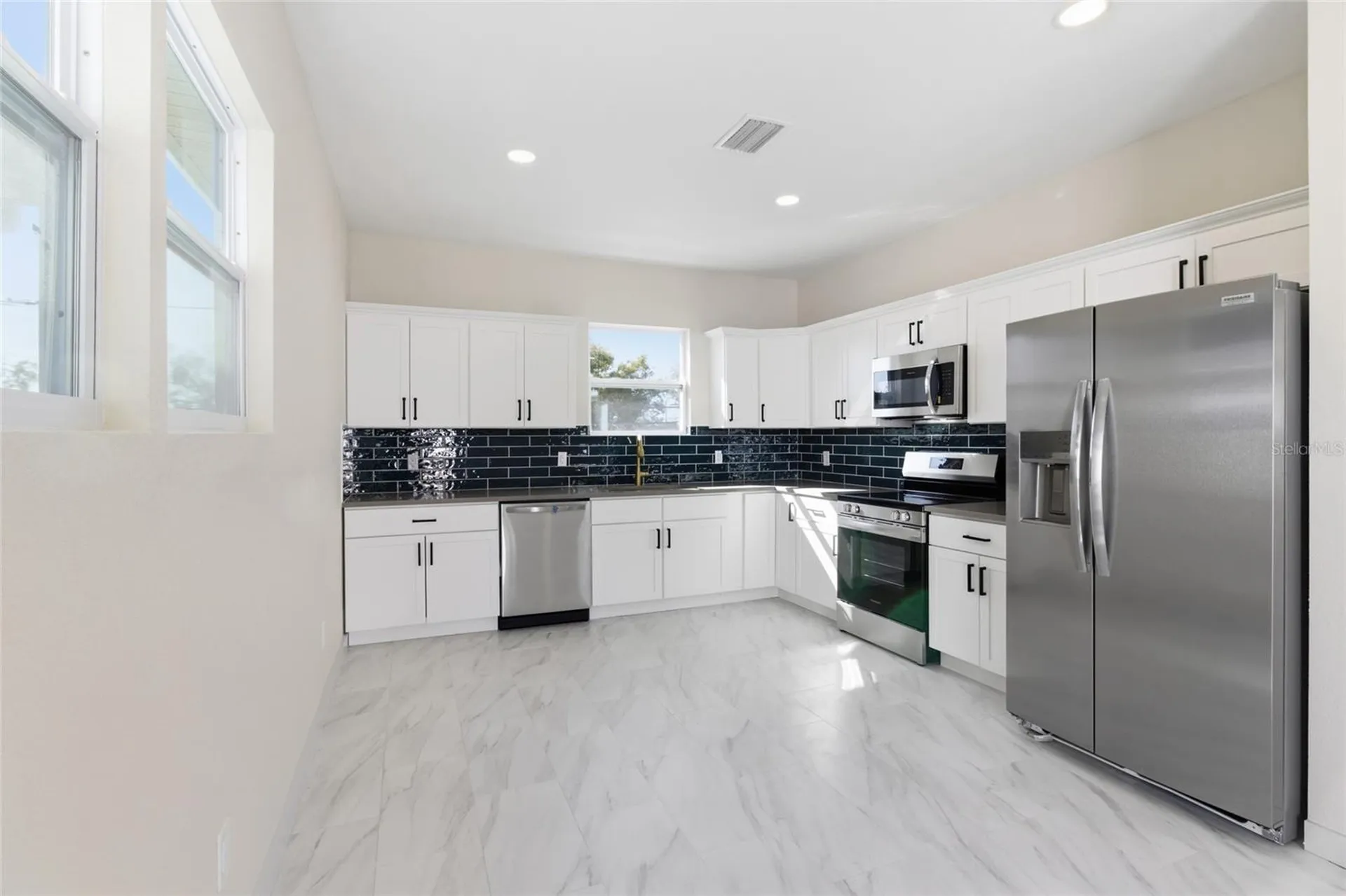 4759 11th Avenue S St Petersburg FL 33711