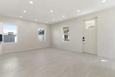 4759 11th Avenue S St Petersburg FL 33711