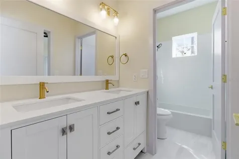 4759 11th Avenue S St Petersburg FL 33711
