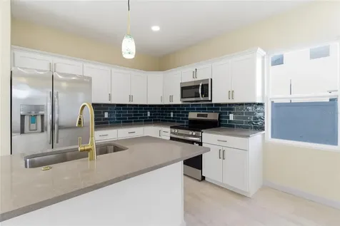 4759 11th Avenue S St Petersburg FL 33711