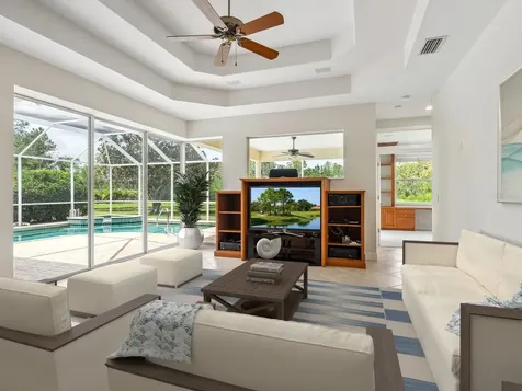 6811 Honeysuckle Trail Lakewood Ranch FL 34202