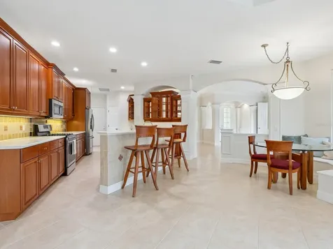 6811 Honeysuckle Trail Lakewood Ranch FL 34202