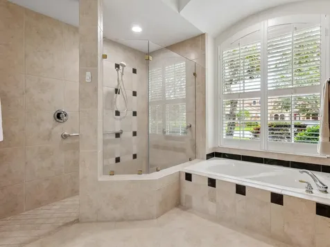 6811 Honeysuckle Trail Lakewood Ranch FL 34202