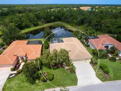 6811 Honeysuckle Trail Lakewood Ranch FL 34202