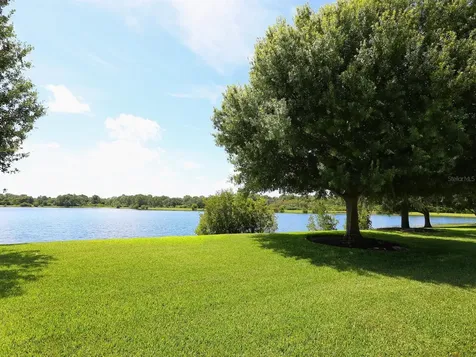 6811 Honeysuckle Trail Lakewood Ranch FL 34202