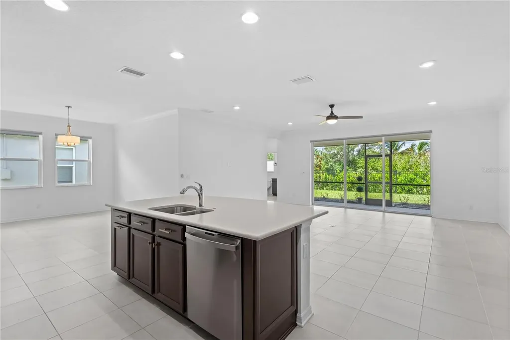 926 Fernleaf Run Bradenton FL 34212