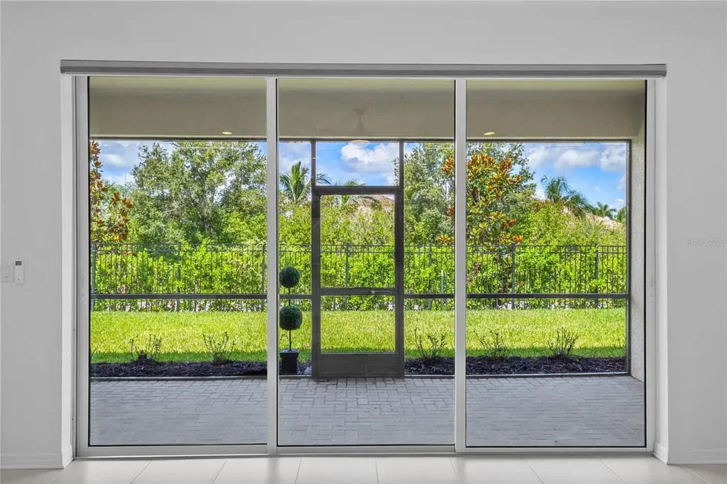 926 Fernleaf Run Bradenton FL 34212