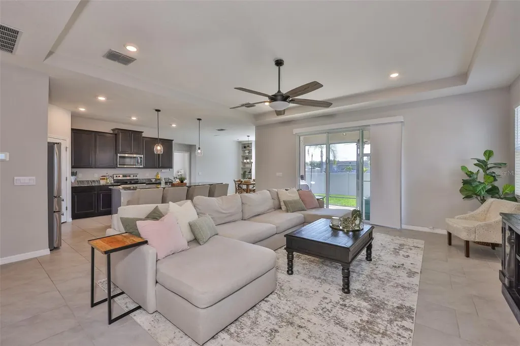 12382 Shining Willow Street Riverview FL 33579