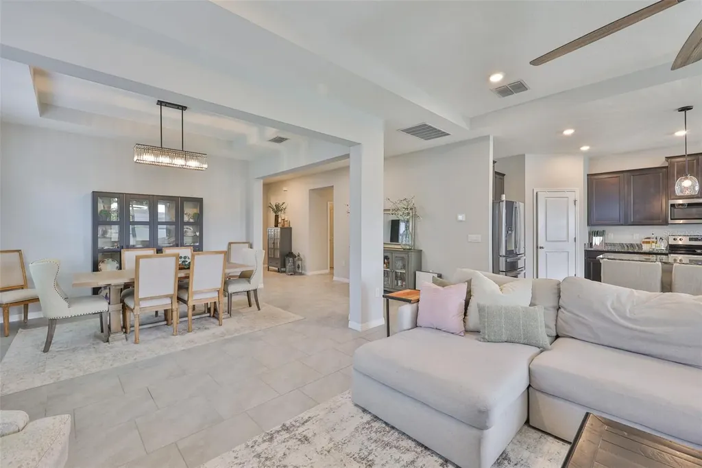 12382 Shining Willow Street Riverview FL 33579