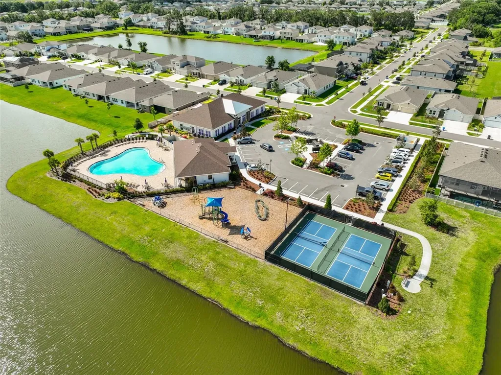 12382 Shining Willow Street Riverview FL 33579