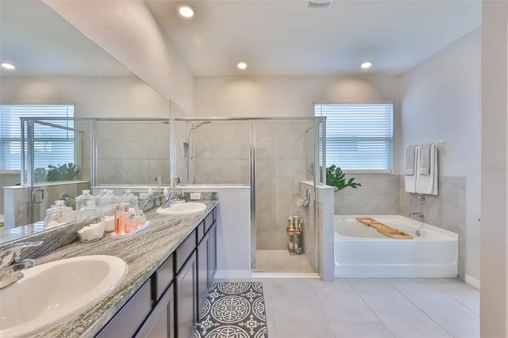 12382 Shining Willow Street Riverview FL 33579