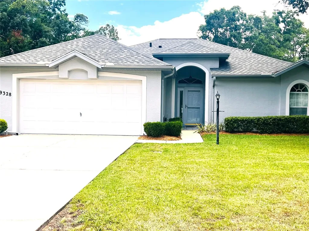 9328 SW 192nd Court Road Dunnellon FL 34432
