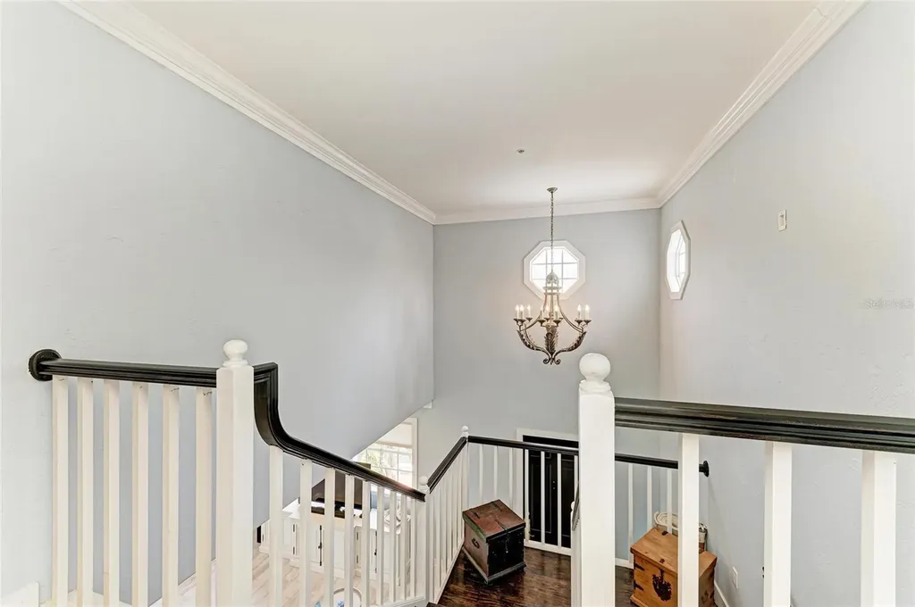 8963 Fishermens Bay Drive Sarasota FL 34231