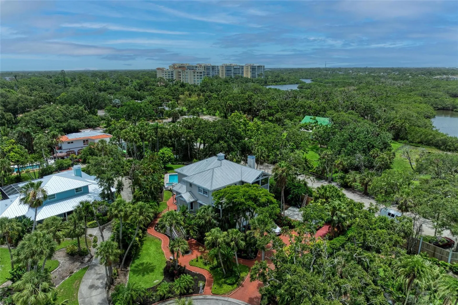 8963 Fishermens Bay Drive Sarasota FL 34231
