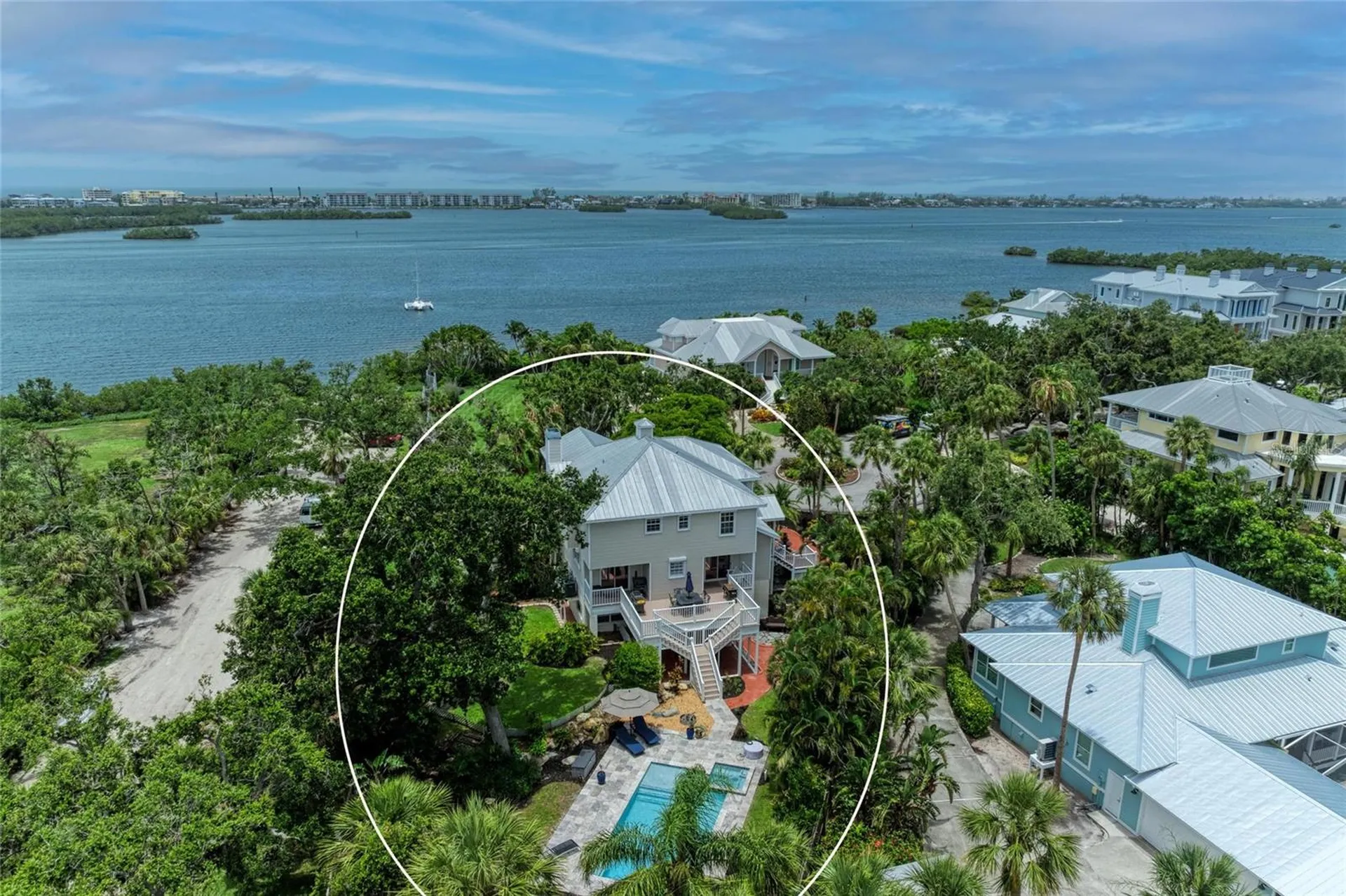 8963 Fishermens Bay Drive Sarasota FL 34231