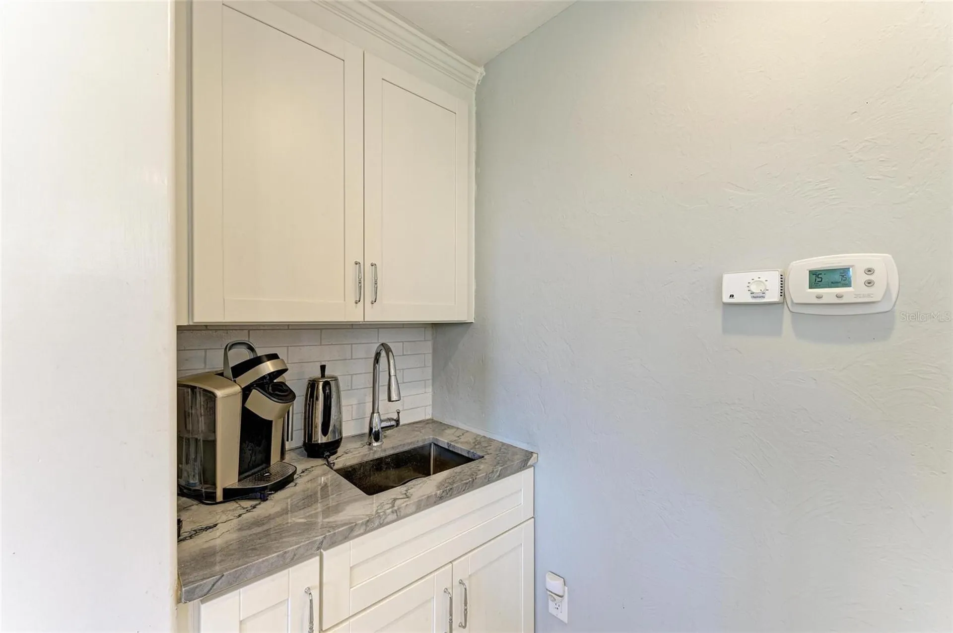 8963 Fishermens Bay Drive Sarasota FL 34231