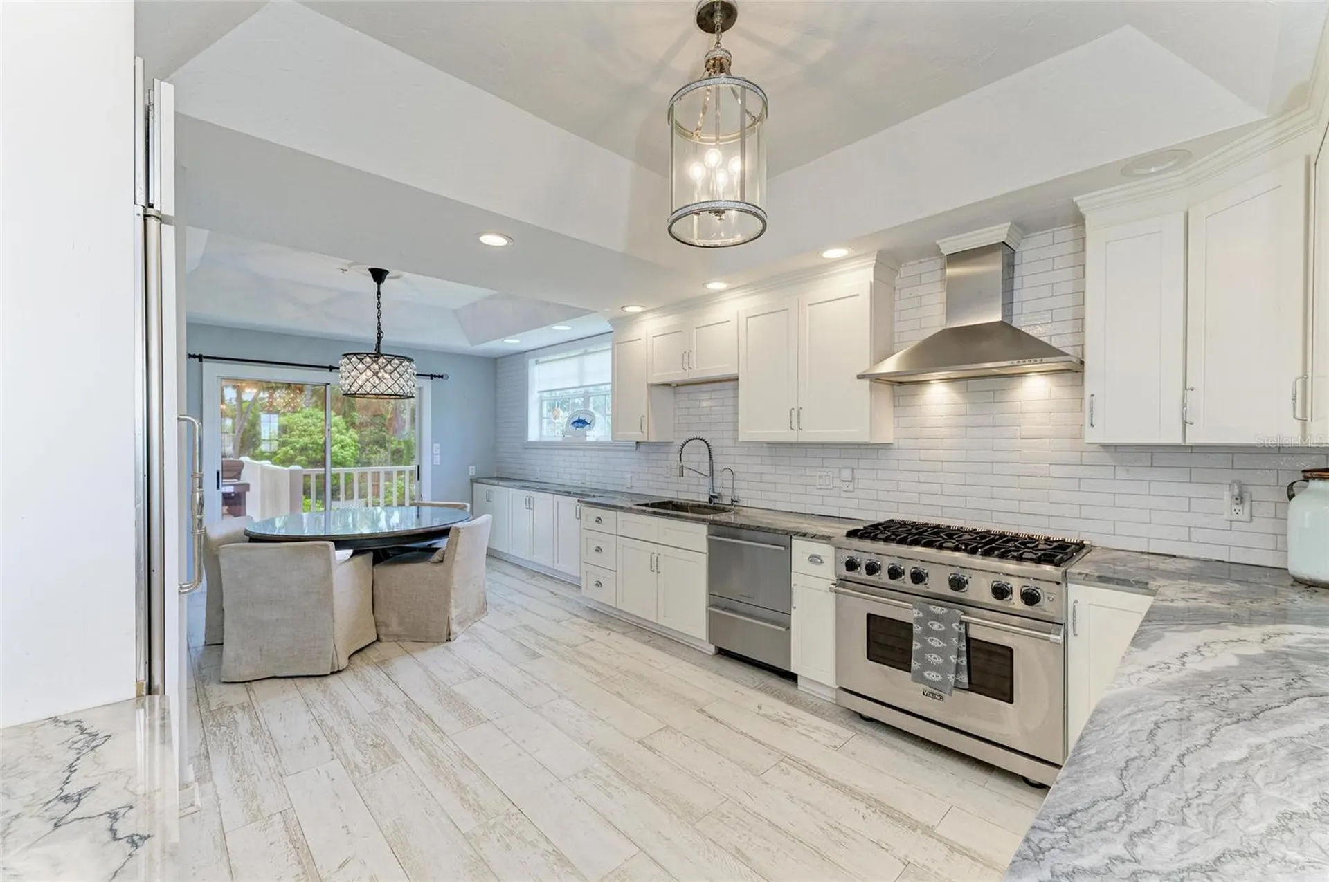8963 Fishermens Bay Drive Sarasota FL 34231