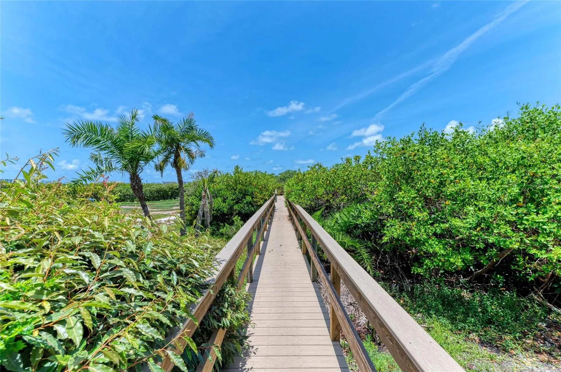 8963 Fishermens Bay Drive Sarasota FL 34231