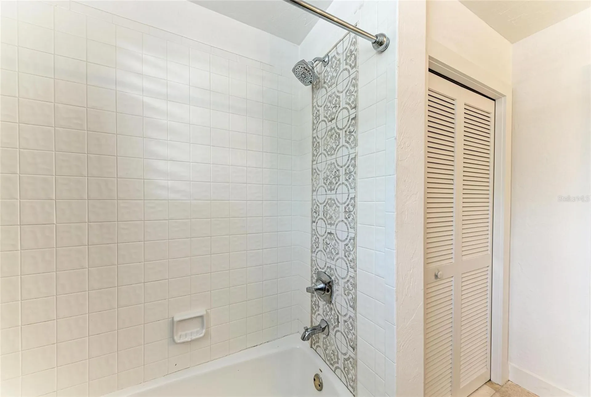 8963 Fishermens Bay Drive Sarasota FL 34231