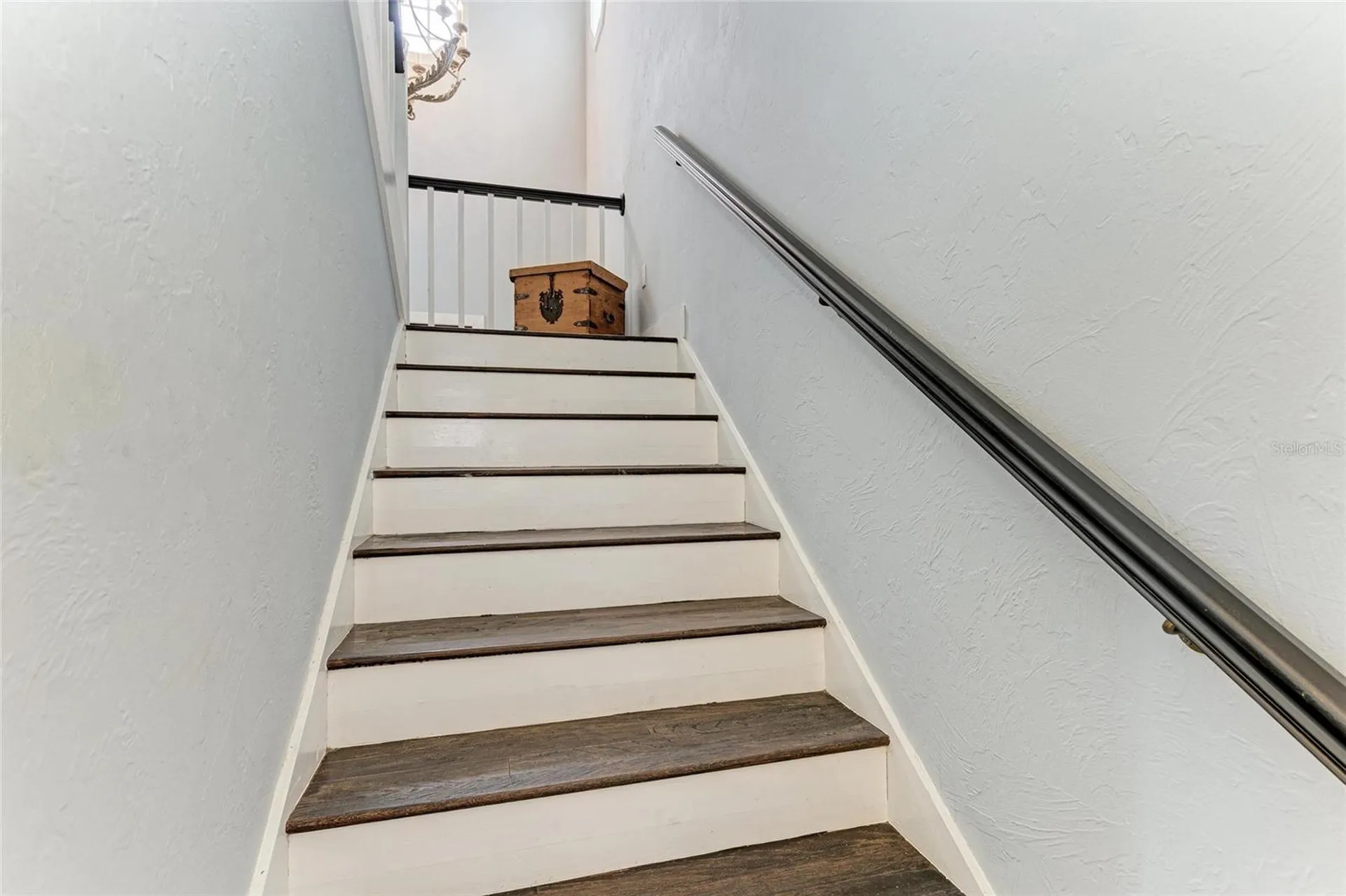 8963 Fishermens Bay Drive Sarasota FL 34231
