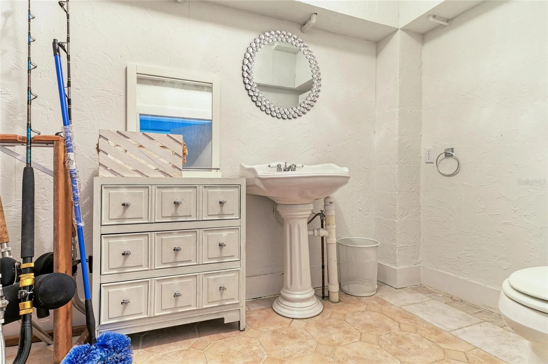 8963 Fishermens Bay Drive Sarasota FL 34231