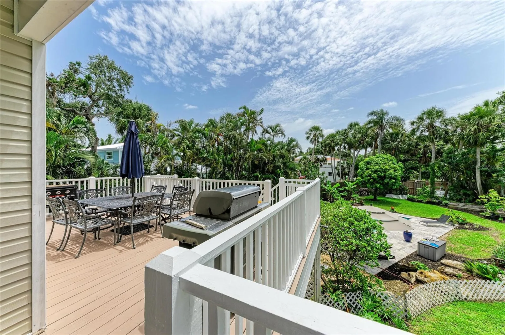 8963 Fishermens Bay Drive Sarasota FL 34231