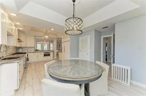 8963 Fishermens Bay Drive Sarasota FL 34231